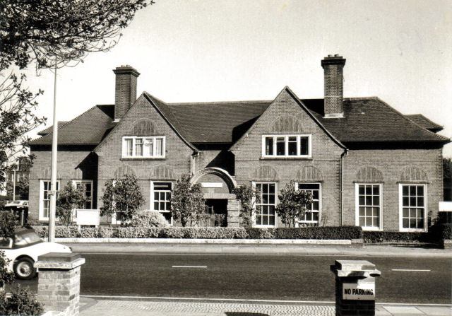 Epsom Court House, Ashley Road