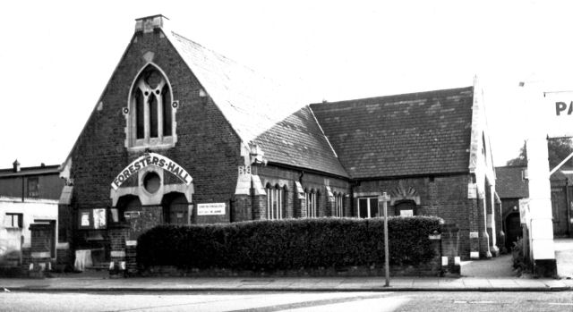 Forester's Hall, Waterloo Road in July 1971