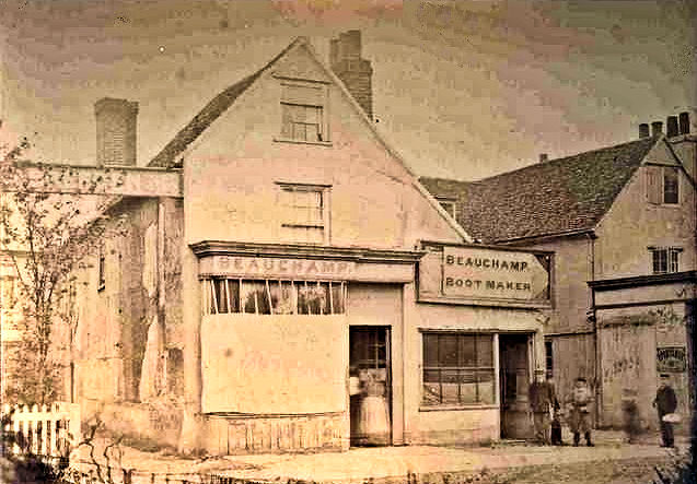 Olde Daddy's premises at 61 High Street, c.1910