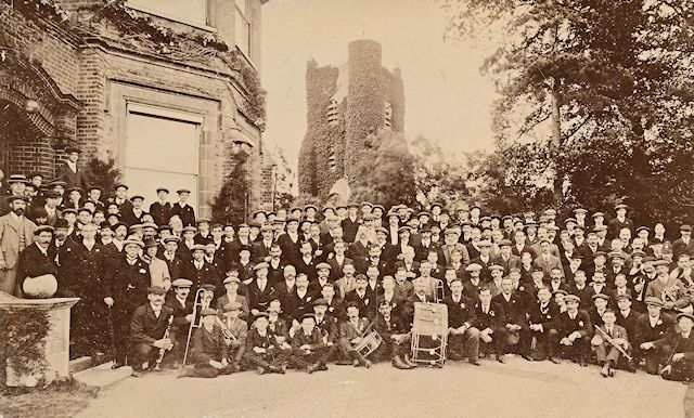 Forty years on - the Old Boys' reunion at Glyn House in 1912