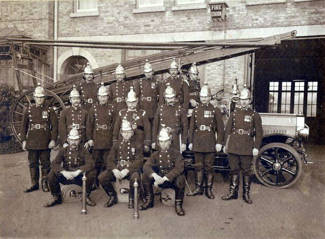 Epsom Fire Brigade outside the 1911 Station Epsom Fire Brigade outside the 1911 Station