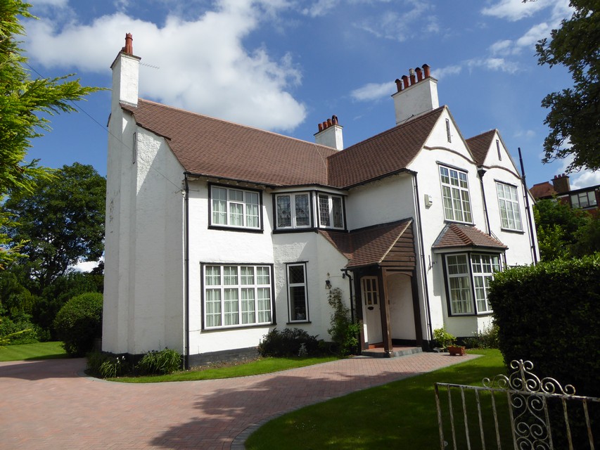 11 Ashdown Road, Epsom (2016)