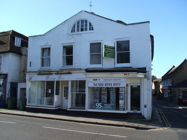 30 High Street