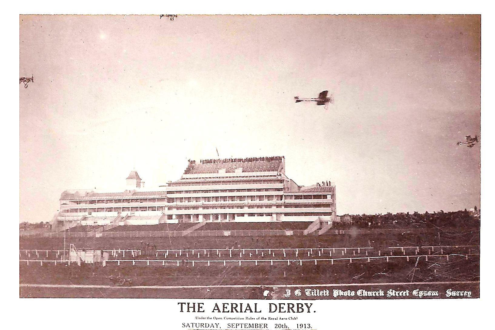 A postcard view of the 1913 Aerial Derby