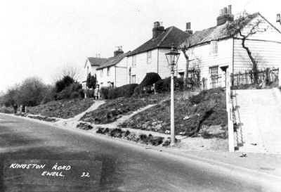 Bankside Cottages c1920s, The site of the Rembrandt