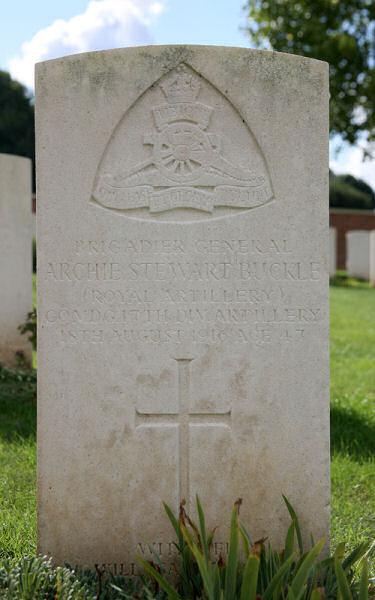 Archie's headstone in Heilly Station Cemetery, Mericourt-L'Abbe Archie's headstone in Heilly Station Cemetery, Mericourt-L'Abbe