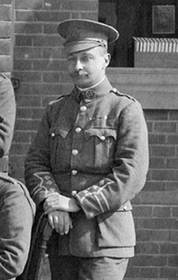 Captain Charles Walter Barton DSO c.1918. Captain Charles Walter Barton DSO c.1918.