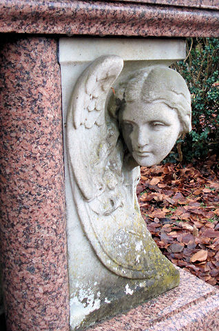 Henry's Grave Detail 2 Henry's Grave Detail 2