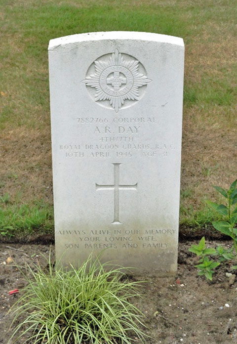 Alec's headstone in the Rheinberg War Cemetery