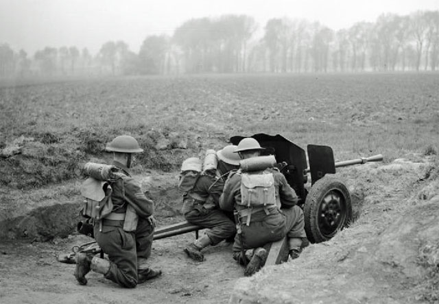 Men of the 2nd Battalion Essex Regiment, Meurchin, France, 27 April 1940 Men of the 2nd Battalion Essex Regiment, Meurchin, France, 27 April 1940