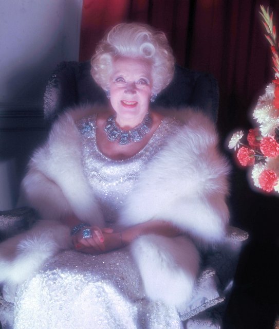 Dame Barbara Cartland, photographed by Allan Warren 1987