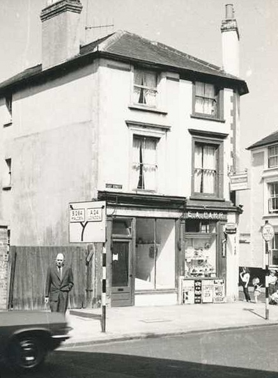 Parr's Confectioners