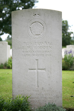 Private Edward Godden's gravestone in the Vermelles British Cemetery