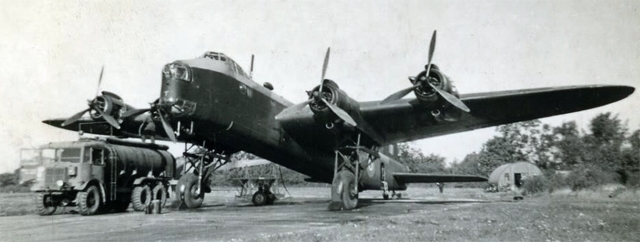 The Short S.29 Stirling The Short S.29 Stirling