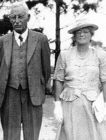 Alice with her father Alice with her father