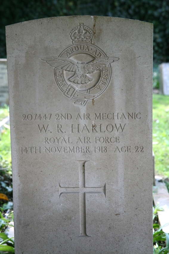 Air Mechanic 2nd Class Harlow's CWGC inscription