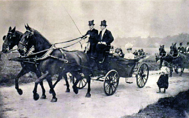 The New King Attends he tDerby - Illustrated London News 03 Jun 1911