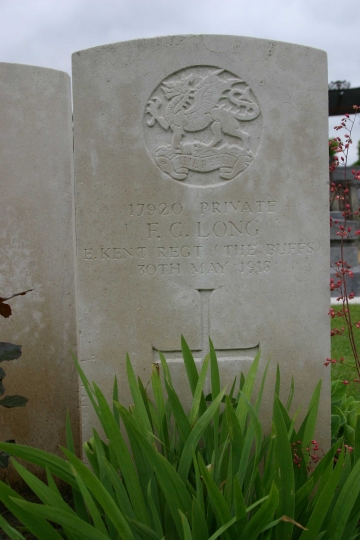Private Frederick Charles LONG's inscription at Annois Communal Cemetery