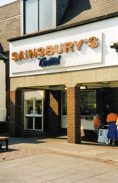 After the Odeon site had been left empty for ten years, Sainsburys built their store in 1982. It closed down when their Kiln Lane branch took over most of the business.
