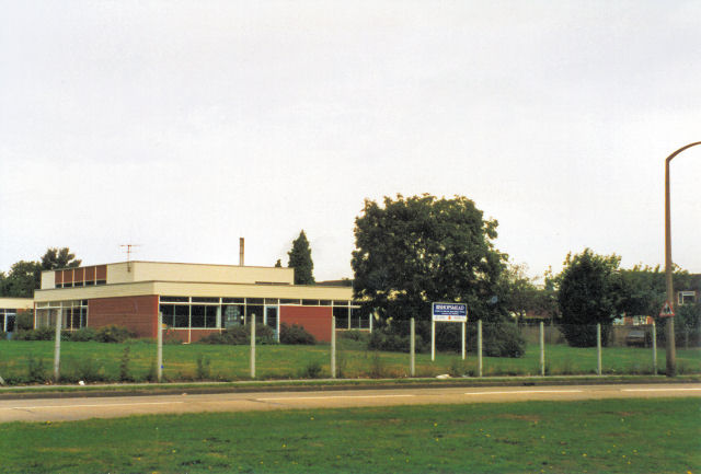 After reorganisation in 1971, West Street School was moved to Longmead as Bishopsmead School. The 70s buildings were too flimsy to maintain and it closed in 1994.