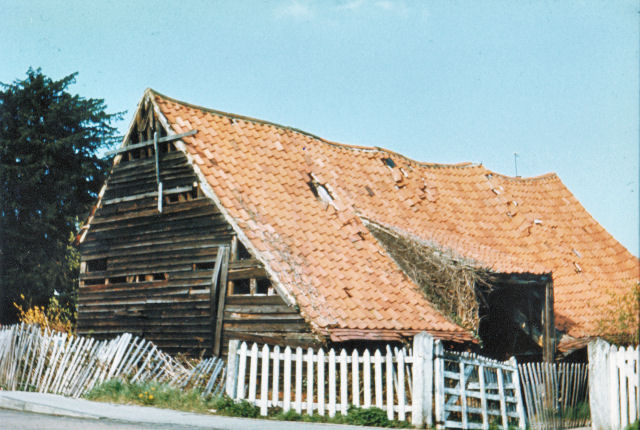This barn at Woodcote was one of the surviving agricultural buildings of Epsom on the Harwood Estate
