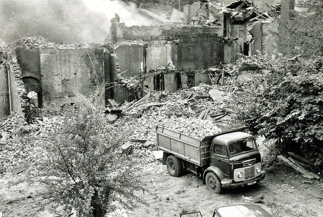 The demolition of Pitt Place.