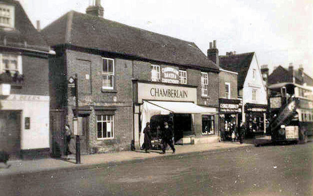 Chamberlains Bakery contained early wooden panelling.