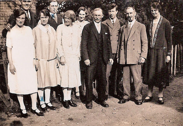 Family Group at Nellies Wedding in 1927