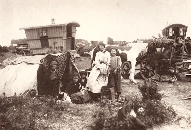 Gipsies on Epsom downs
