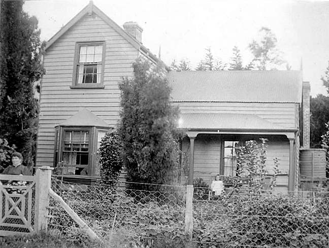 Ohui, the Bockett home at Western Lake. Ohui, the Bockett home at Western Lake.