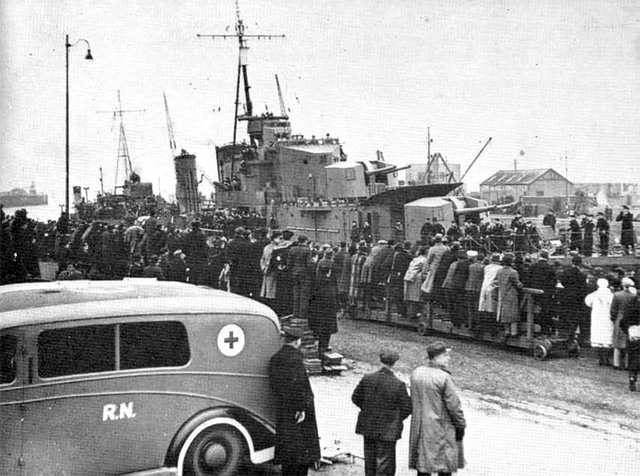HMS Cossack arriving at Leith on 17 February 1940, with British prisoners rescued from the Altmark HMS Cossack arriving at Leith on 17 February 1940, with British prisoners rescued from the Altmark