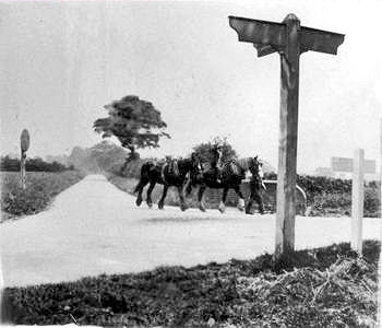 Ruxley Lane junction Chessington Rd 1910