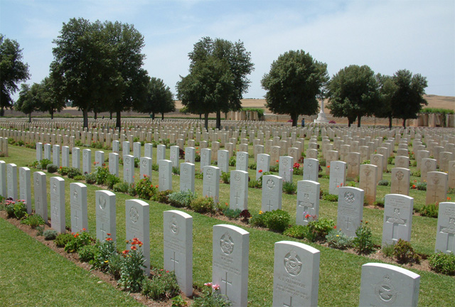 The Medjez-El-Bab War Cemetery, Tunisia The Medjez-El-Bab War Cemetery, Tunisia.