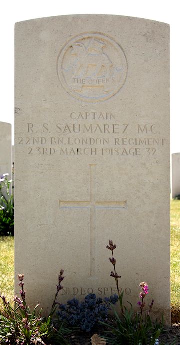 Reginald's headstone in the Lebucquiere Communal Cemetery Extention