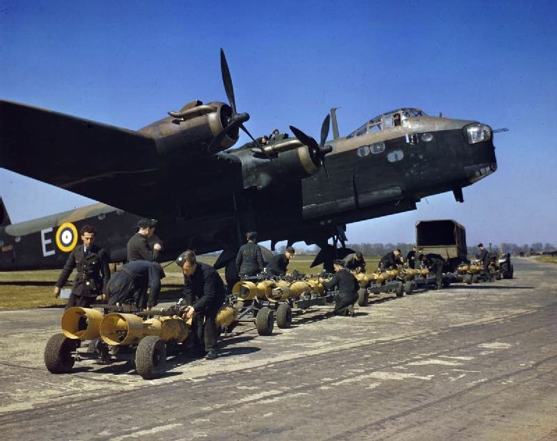 A Short Stirling bomber