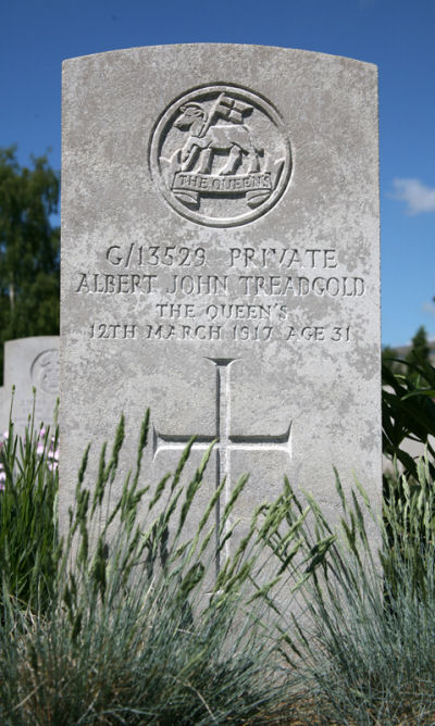 Albert's headstone in Faubourg-d'Ameins Cemetery, Arras