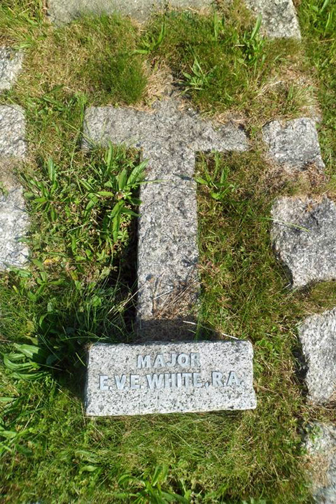 Eric's now-fallen memorial on his father's grave in Epsom Cemetery Eric's now-fallen memorial on his father's grave in Epsom Cemetery