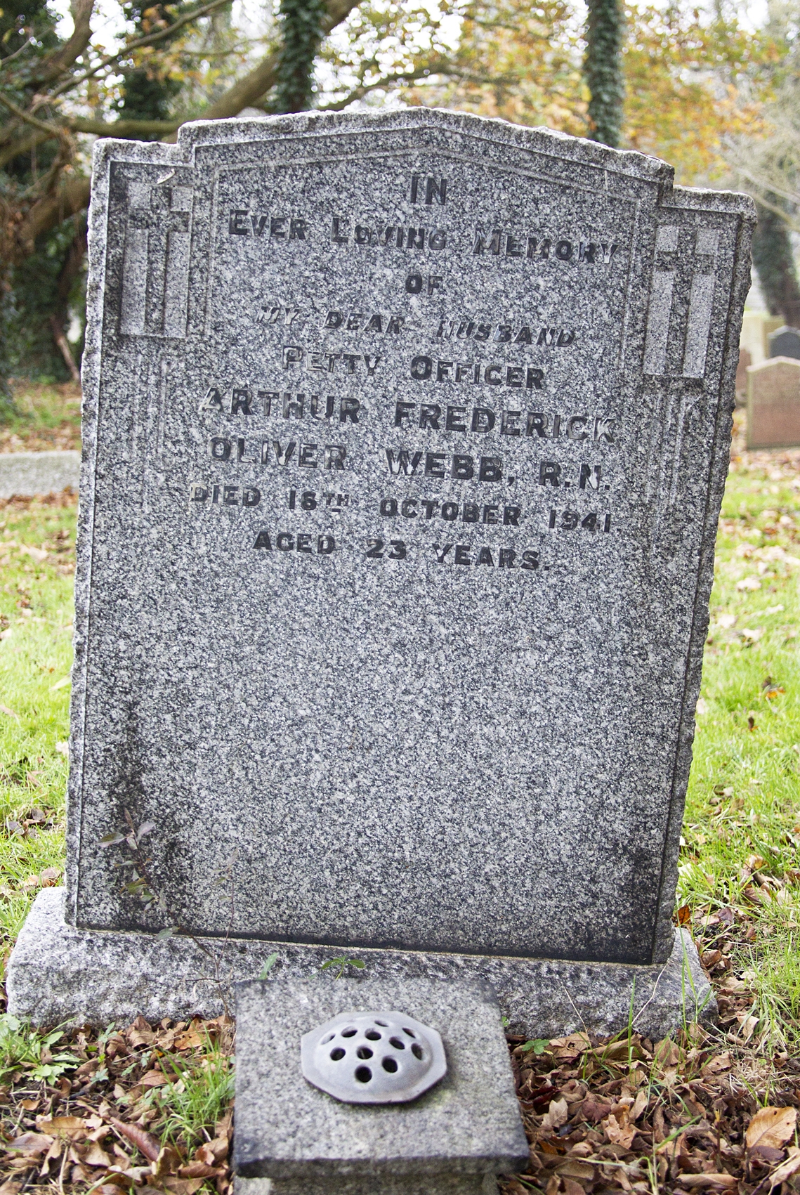 Arthur's headstone the Churchyard Extension of St Mary's, Ewell Arthur's headstone the Churchyard Extension of St Mary's, Ewell