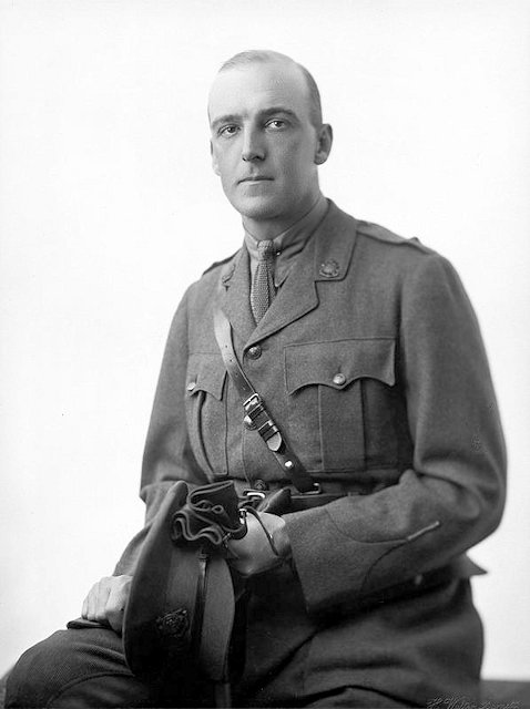 Lieutenant Raymond Willis