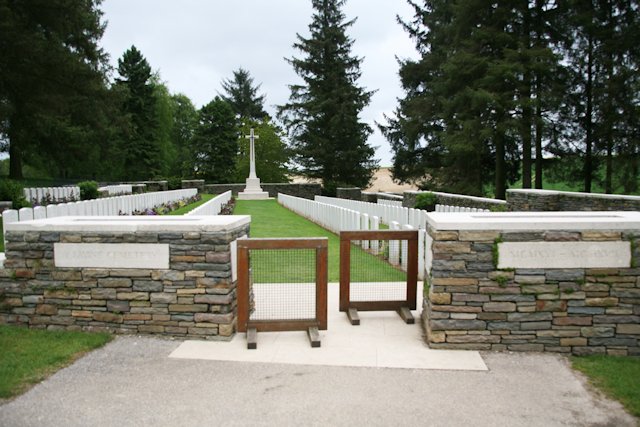 The Y Ravine Cemetery, Beaumont Hamel The Y Ravine Cemetery, Beaumont Hamel
