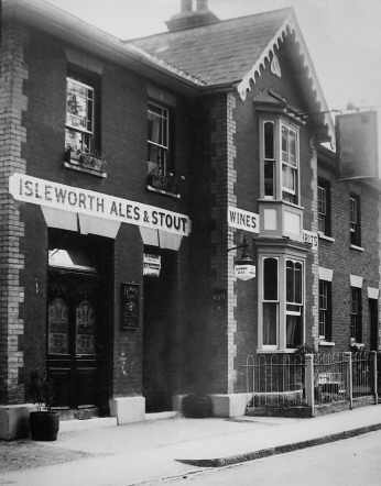 Photo of the Wheatsheaf c1900